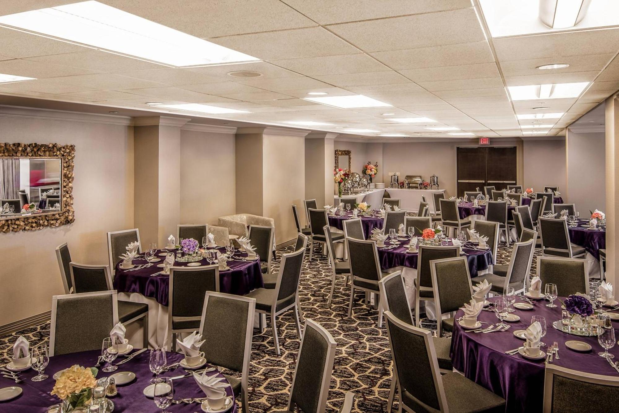 Courtyard By Marriott Bethesda Chevy Chase Hotel Ngoại thất bức ảnh