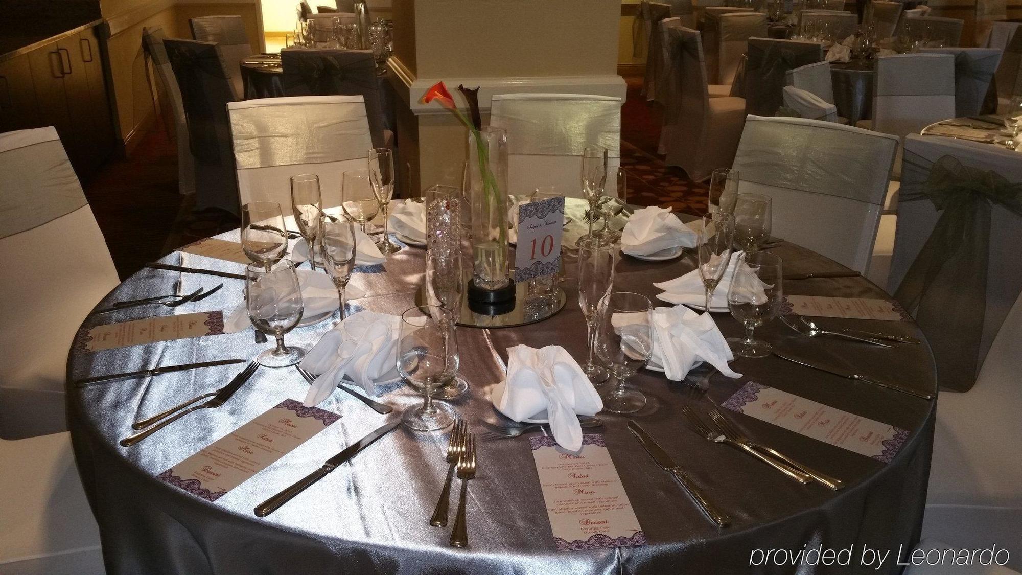 Courtyard By Marriott Bethesda Chevy Chase Hotel Ngoại thất bức ảnh