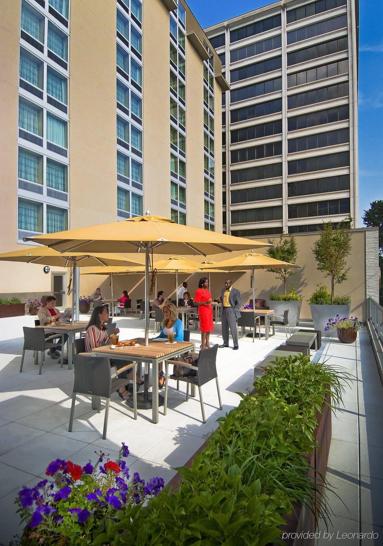 Courtyard By Marriott Bethesda Chevy Chase Hotel Ngoại thất bức ảnh