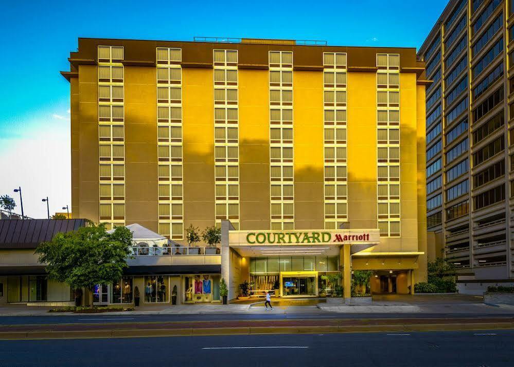 Courtyard By Marriott Bethesda Chevy Chase Hotel Ngoại thất bức ảnh